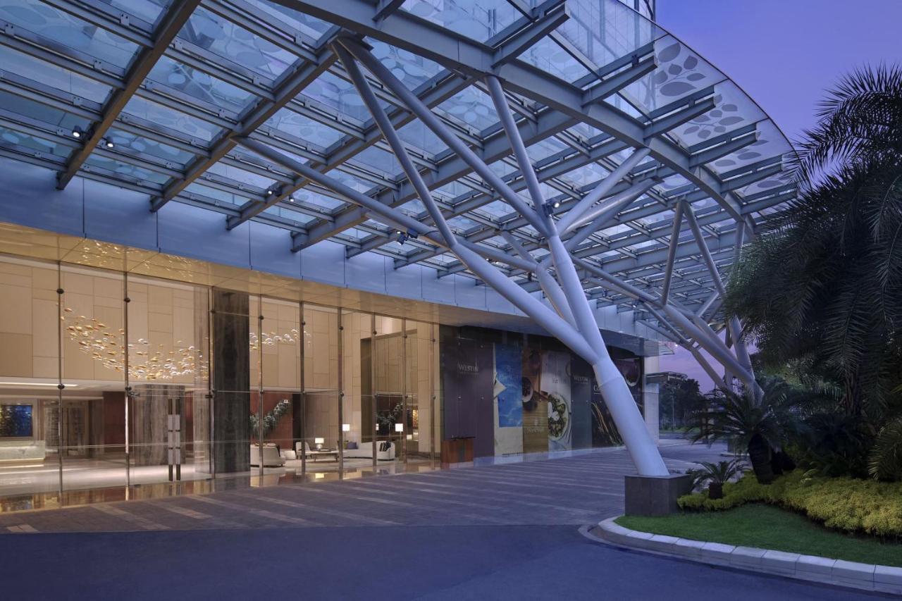 Hotel The Westin Surabaya Esterno foto