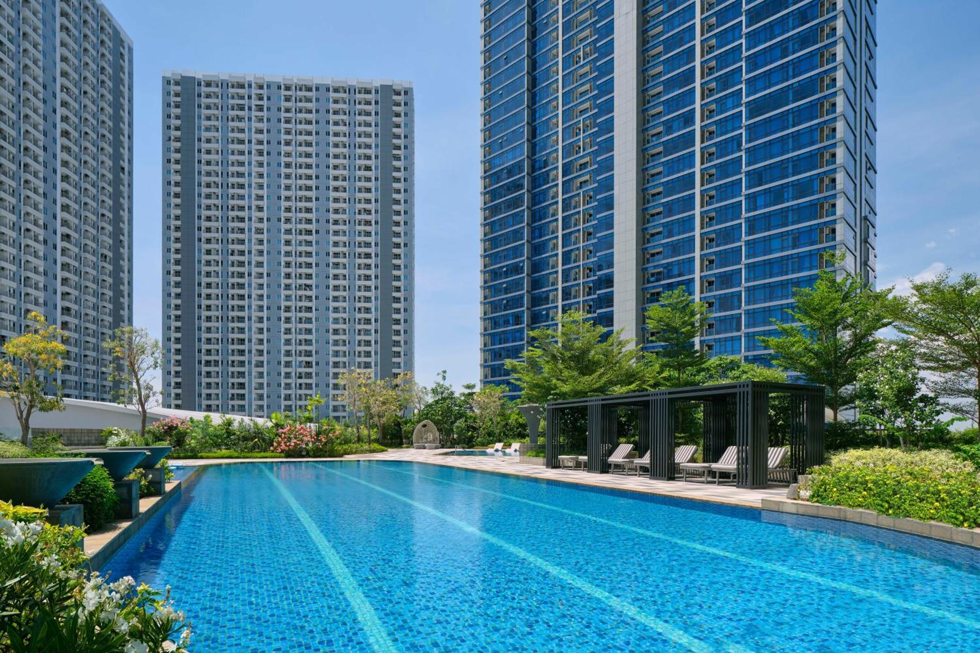Hotel The Westin Surabaya Esterno foto