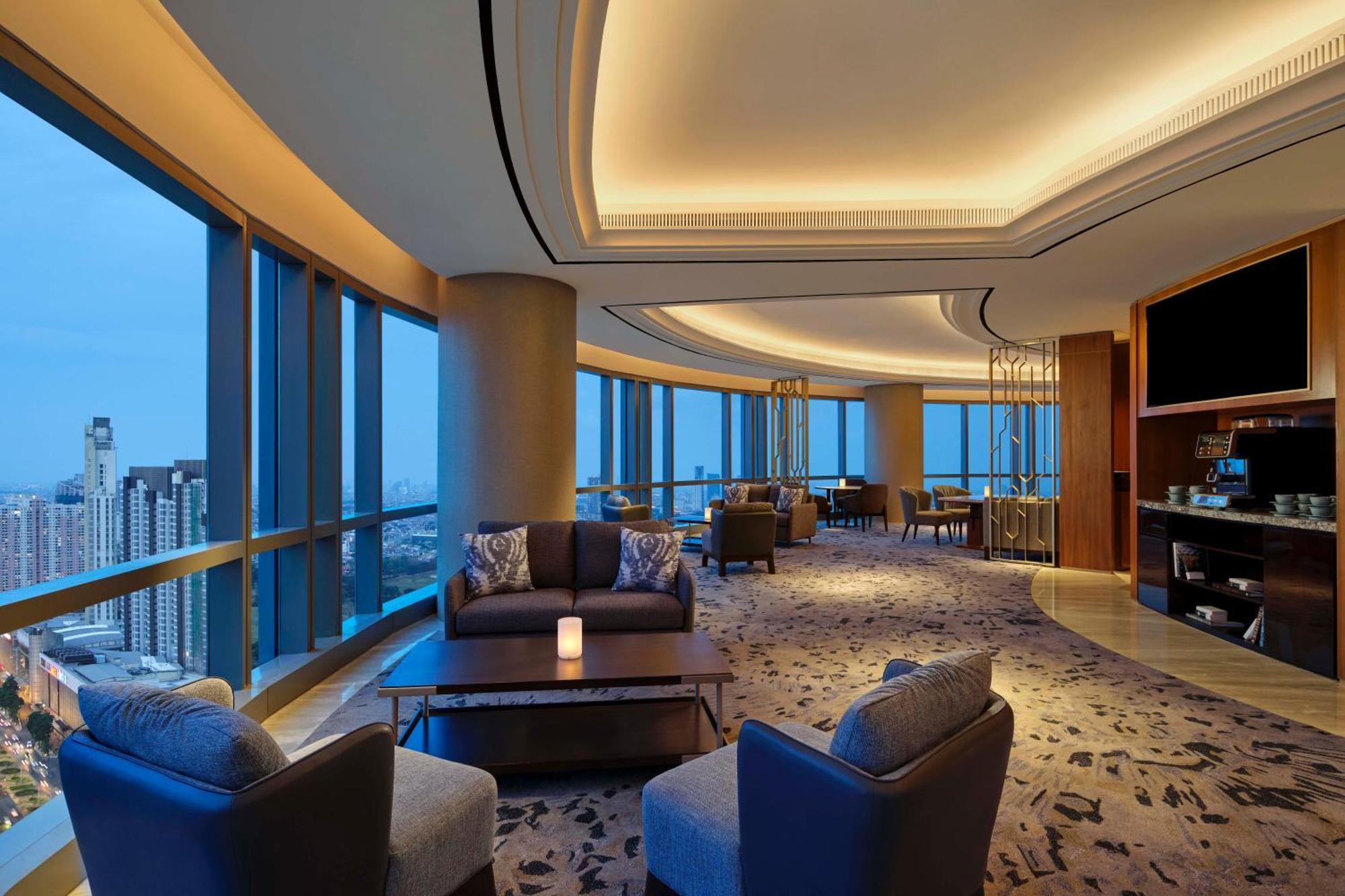 Hotel The Westin Surabaya Esterno foto